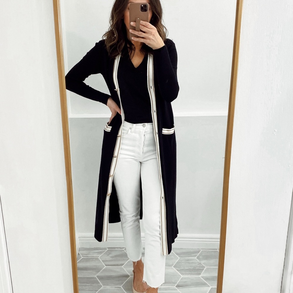 Ann Taylor Black Long Cardigan with White Trim

Size xs / 0
